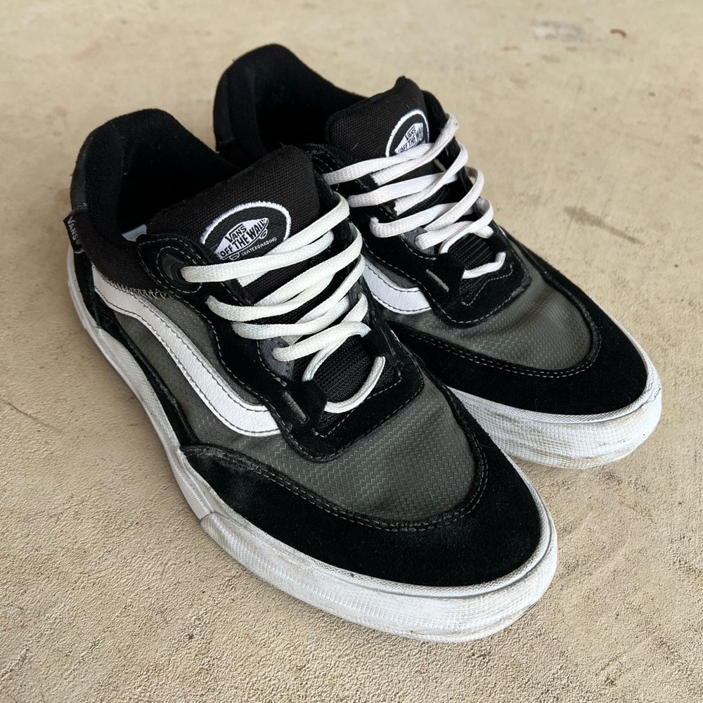 Vans Wayvee Classic Black w/ White